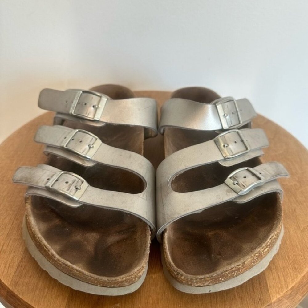 Birkenstock Papillio Florida Silver Sandal Womens Size EU 39 US 8 Triple Strap - Picture 3 of 11